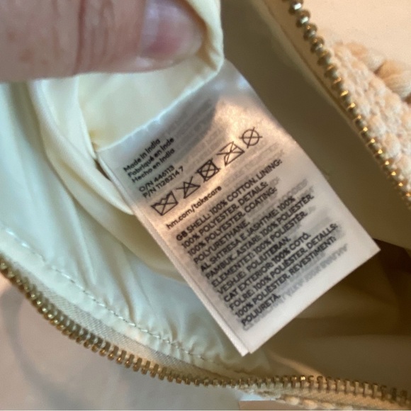 H&M Textured Cotton Weave Shoulder Bag - Picture 9 of 12